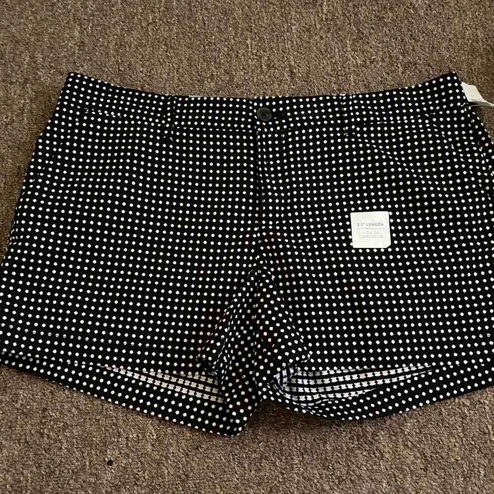 Old Navy 3.5” 12 Shorts